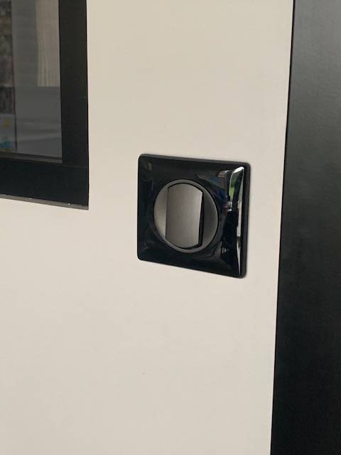 Recherche électricien pour installation de prise et interrupteur de qualité dans le secteur de Fécamp 76.