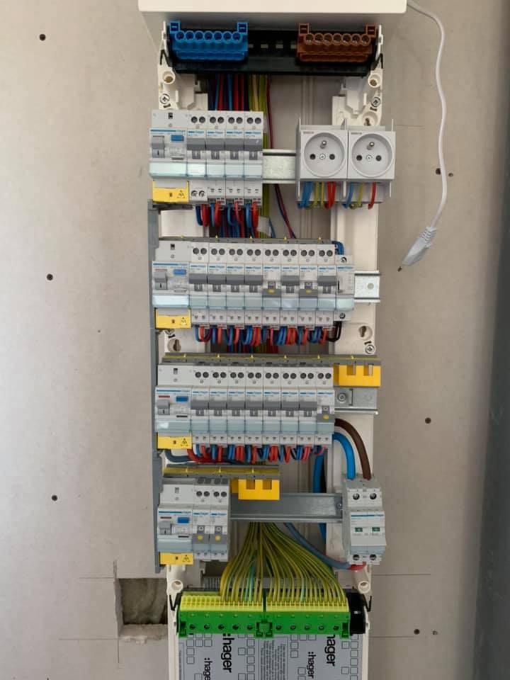 Electricien agréé consuel pour dépanner un tableau électrique proche de Fécamp 76