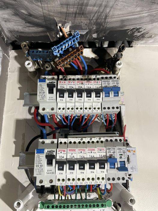 Dépannage électricien sur départ d'incendie d'un compteur électrique dans le secteur de Fauville 76