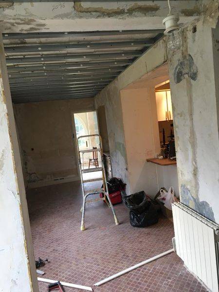 Recherche entreprise d'électricité pour effectuer la rénovation d'une maison sur Etretat 76